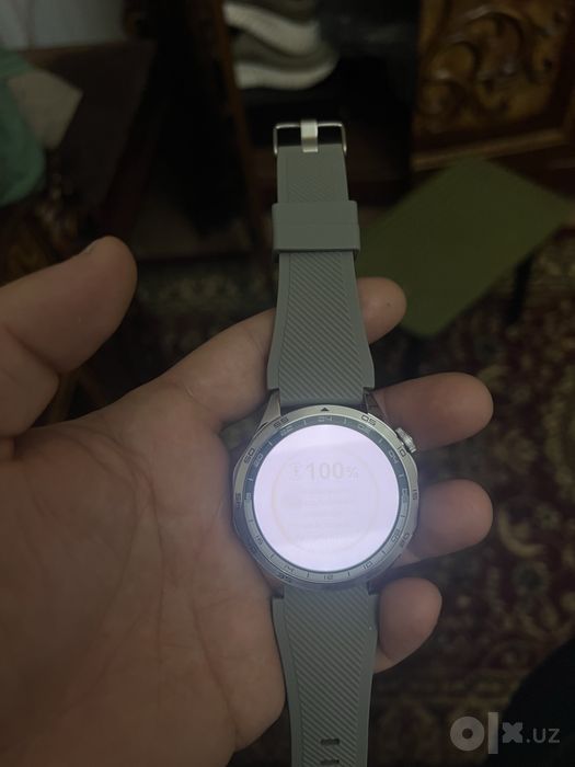 Huawei gt4 smart watch