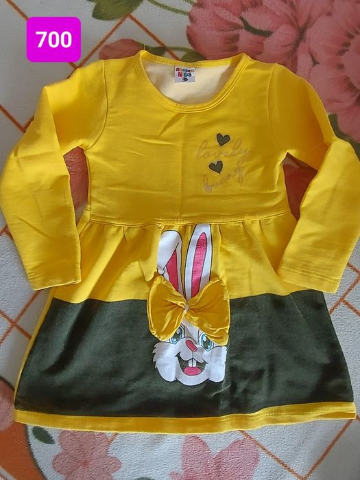 Одежда  на  девочку