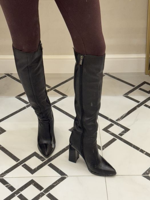 Зимние кожаные сапоги