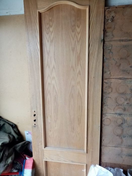 Ағаш есіктер сатылады