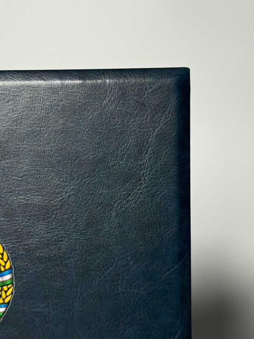 Imzo uchun papka, Папка для подписи документов