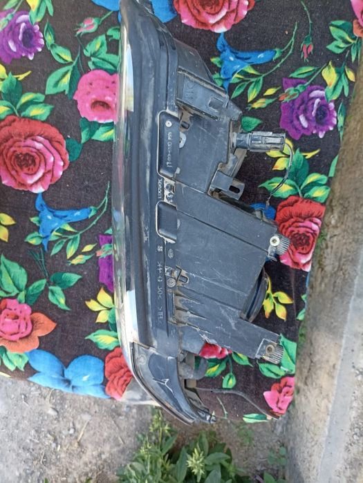 БМВ Х5 фар 25000т