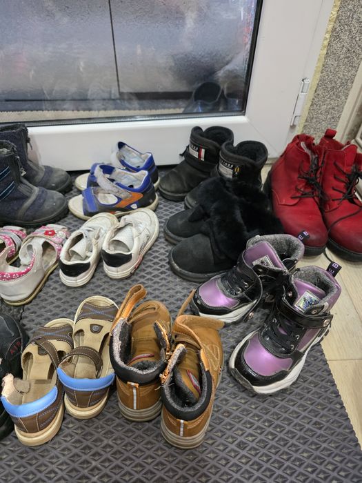 Отдам даром дет обувь