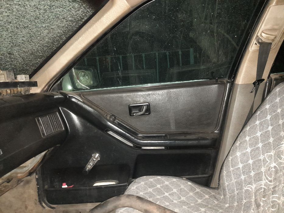 Запчасти детали Ауди 80