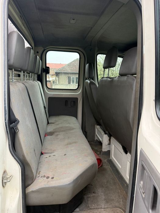 Volskwagen Crafter Doka 7 locuri 2.5 tdi Inmatriculat