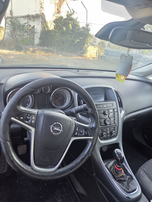 OPEL Astra 2014 — imagine 3