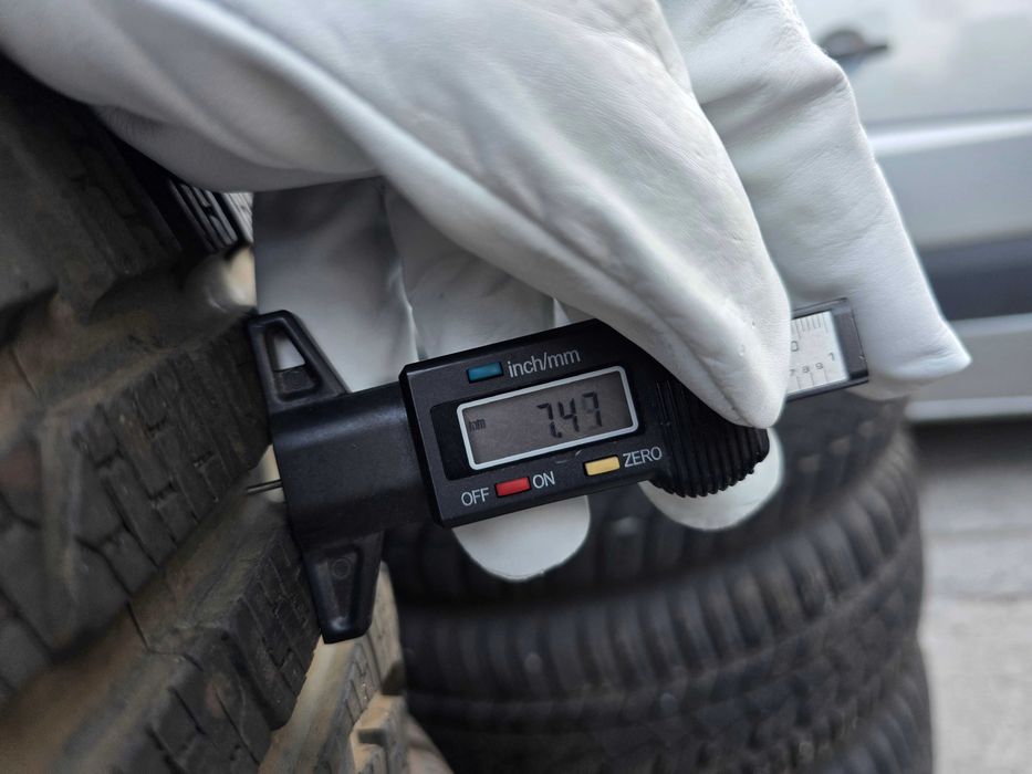 4бр Зимни гуми 225 55 16 - Pirelli