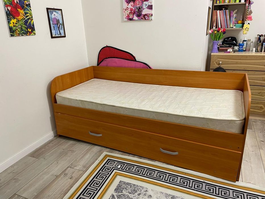 Продается кровать двухъядерная