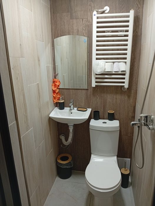 Продава се Къща в с. Орешак, Област Ловеч - 330 кв.м за 402 €/кв.м - Снимка #22