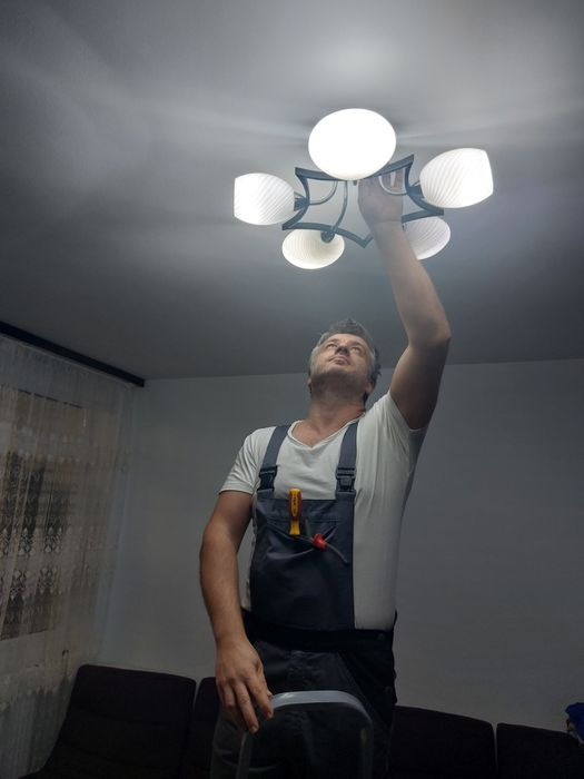 Montaj lustra, aplica,  candelabru, spoturi