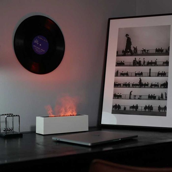 Difuzor de aroma si umidificator ultrasonic cu LED si efect de flacara