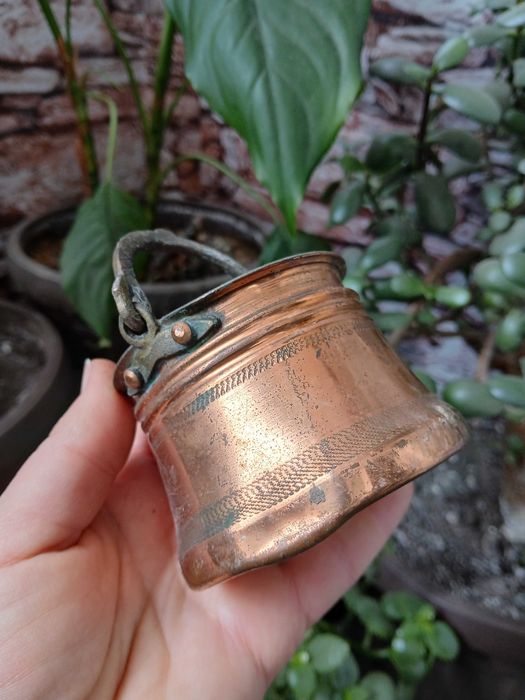 Котли/ бакъри, менчета