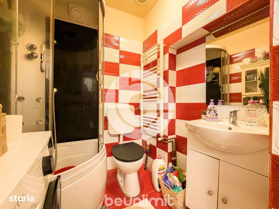Apartament ultracentral | 2 camere | balcon 20 Mp | Pod pe toata supra