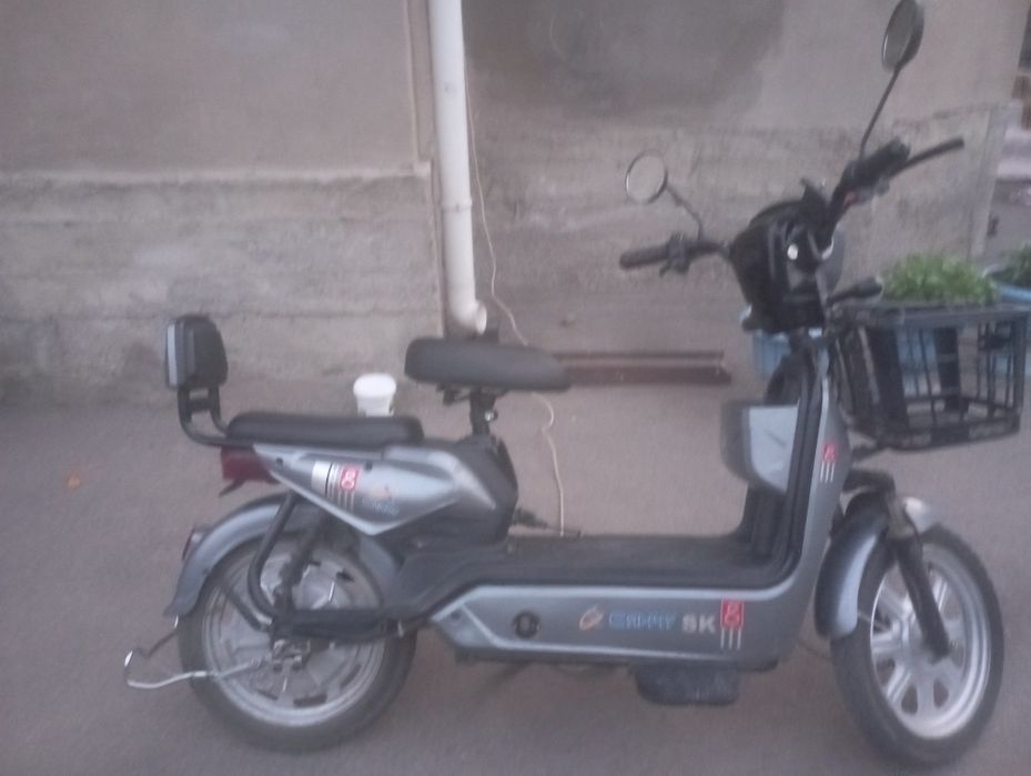 Продам электро скутер