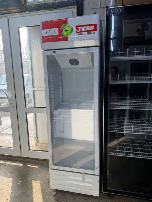 Холодильники•Однодверные холодильники•Витрины