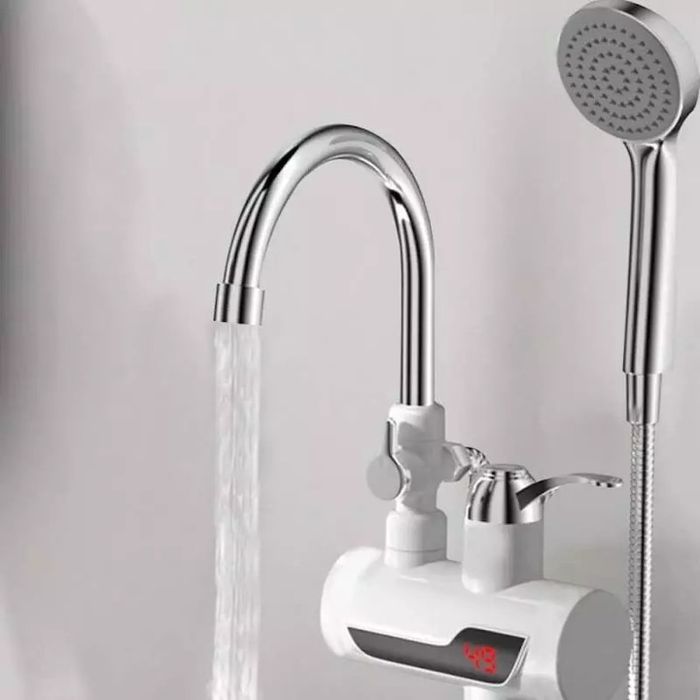 Robinet Electric  cu Para Dus Pentru Apa Calda Instant