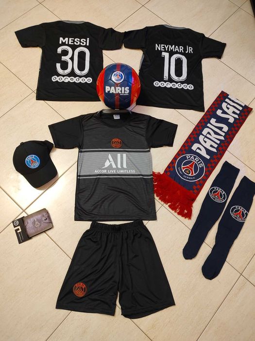 Neymar 10 + Калци PSG Black Детски Черен Екип сезон 22 Комплект Неймар