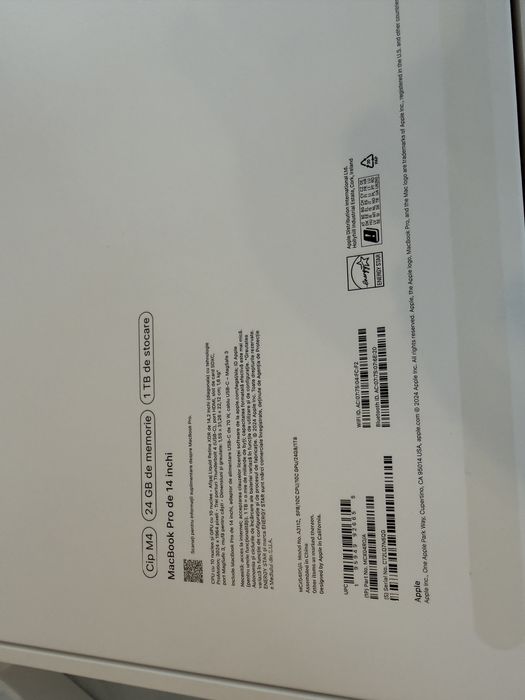 Cutie laptop notebook Macbook pro 14 24gb mem 1tb