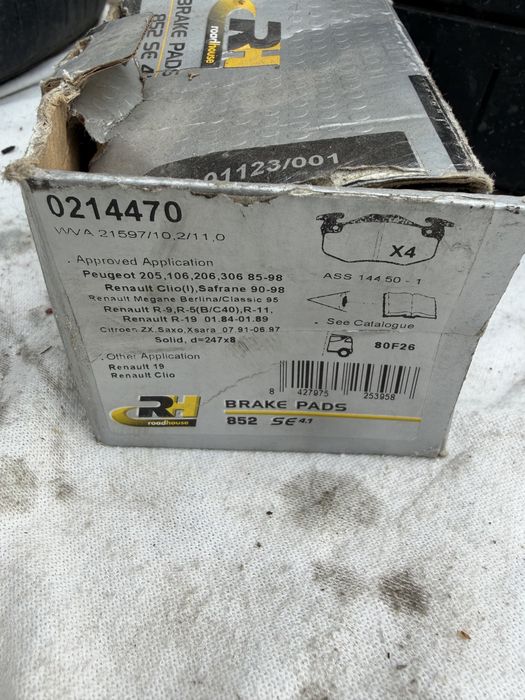 Нови задни накладки Roadhouse Renault Peugeot Citroen 2144 70