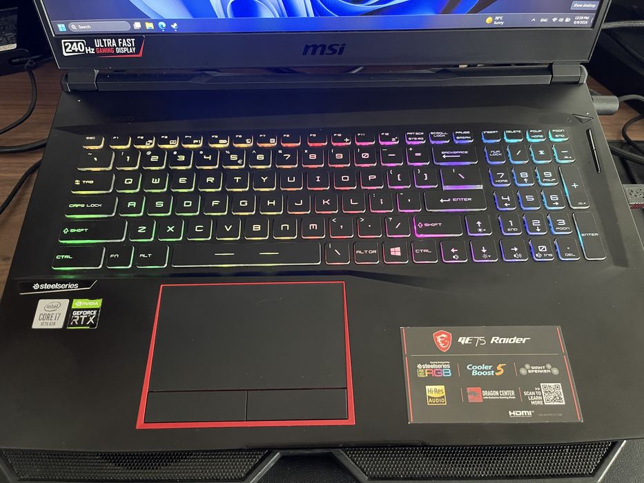 Laptop MSI GE75 -i7 - 2070Super