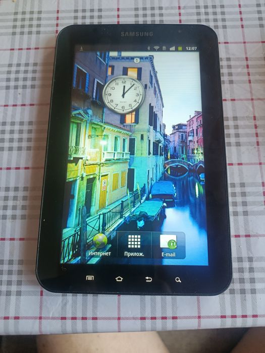 Samsung Galaxy tab a3 holati yaxshi