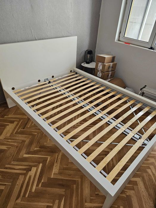 ЧИСТО НОВО! Легло / Спалня IKEA MALM бяло 140х200