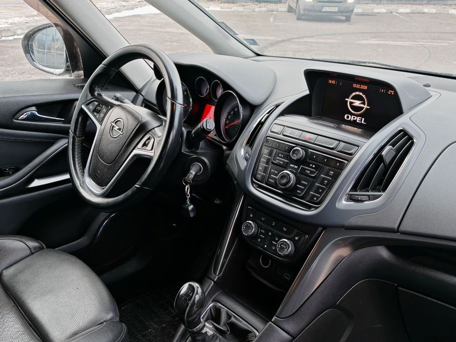 Opel Zafira Tourer 1.6 CNG