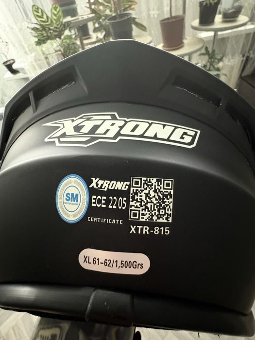 Продам шлем Xtrong