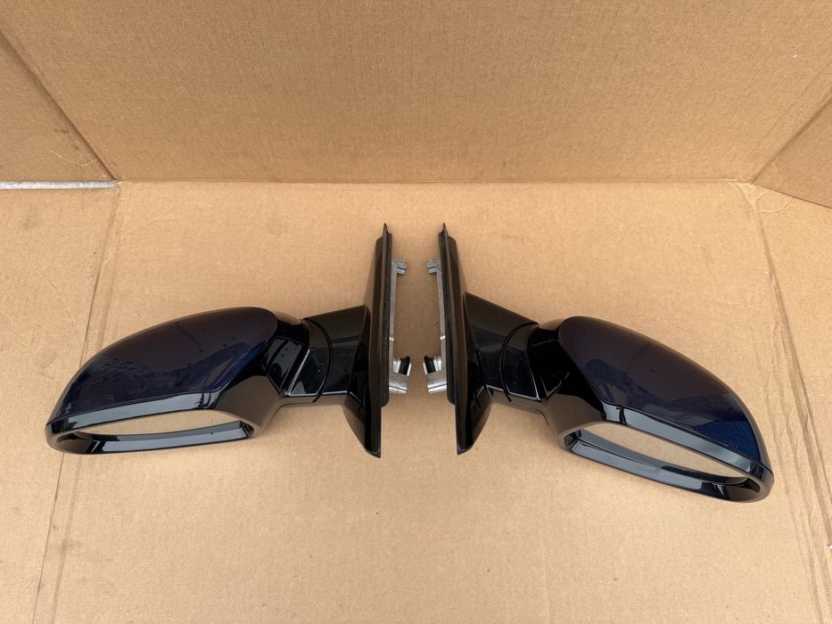 Oglinzi, Oglinda stanga / Oglinda dreapta BMW X6 G06 2019-2026