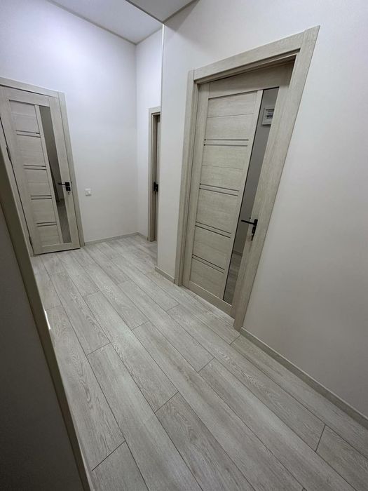 Продается квартира новостройка массив Гулобод. 1/6/9.