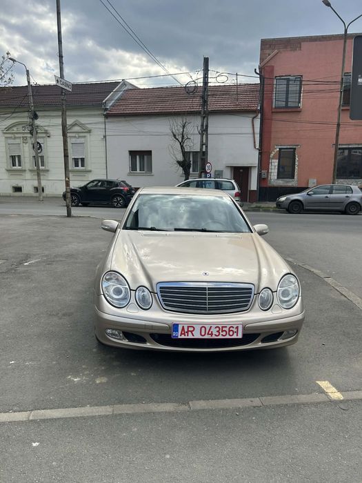 Mercedez benz Eclase model 200