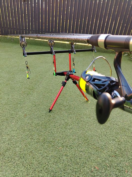 SET. Complet Pescuit la Crap. 4 x4 

Produs NOU cu livrare prin curier