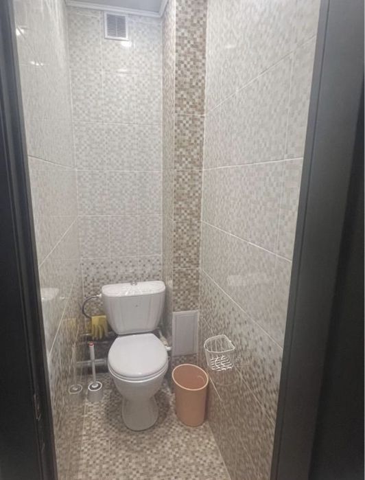 Сдается помесячно двухкомнатная