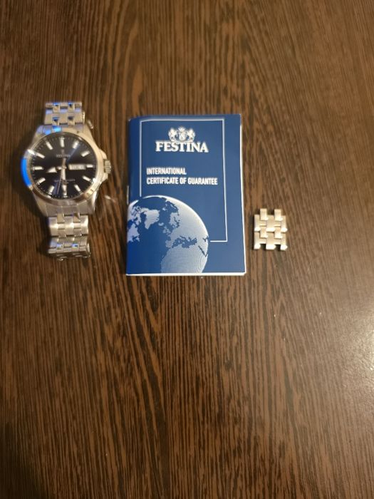 Festina Classics Quartz Day/Date men's watch КАТО НОВ