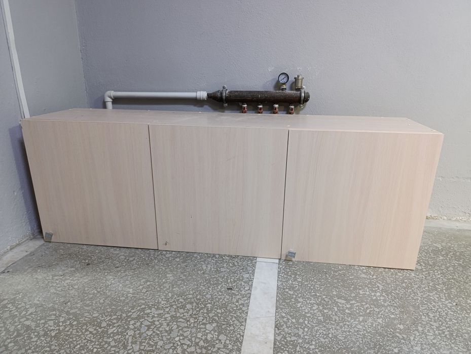 Продам шкафчики в магазин