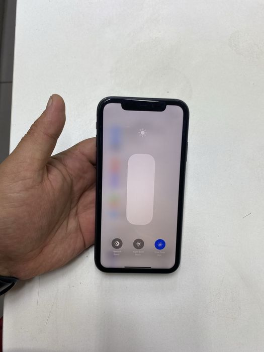 Iphone 11 (128GB) в идеальном состояний