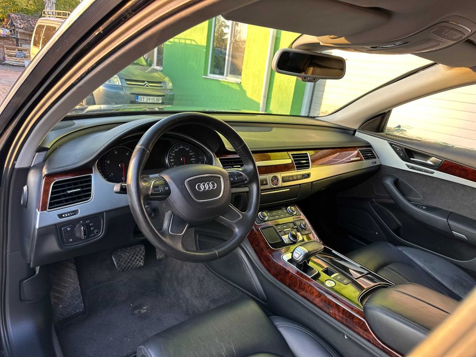 AUDI A8 4.2 TDI На Части