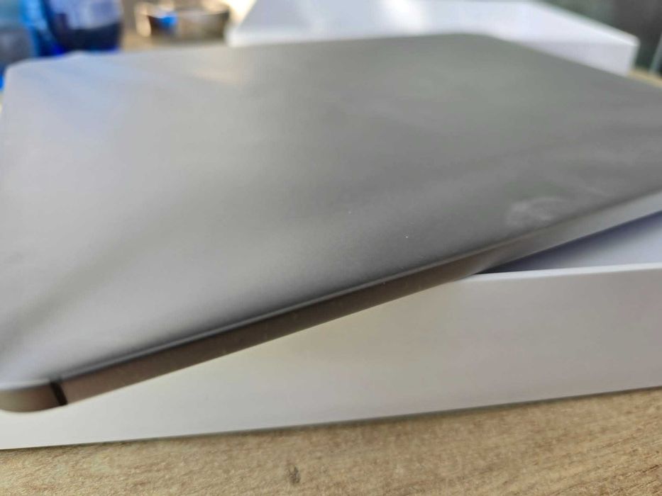 iPad Pro 12.9-inch (5th Generation) Wi-Fi+Cellular 128 GB