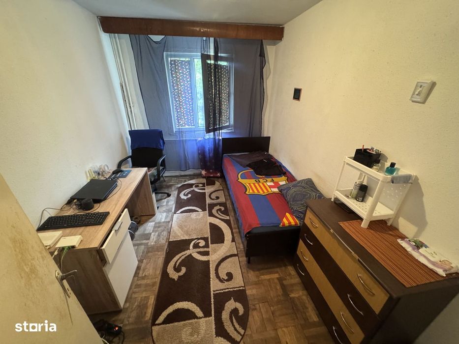 Apartament 3 camere zona Km 4 5