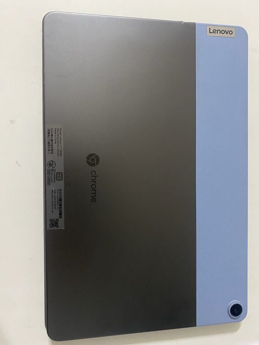 Продам ноутбук-планшет Леново Chromebook