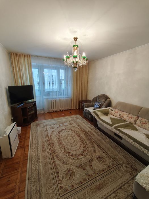 Продам 3х квартиру центр