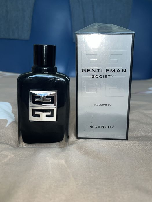 Givenchy Gentleman Society – Eau de Parfum (100ml)