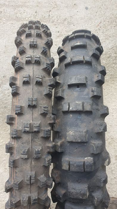 Set Anvelope Moto Enduro 140 80 18 si 90 90 21  Metzeler Sixdays Extrm