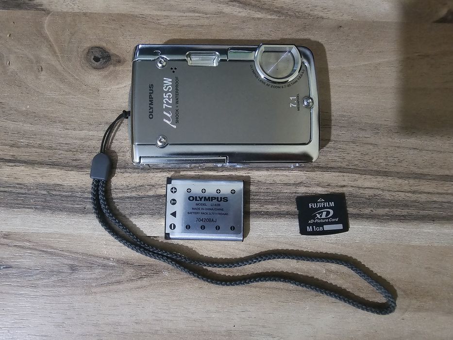 Olympus μ 725 SW 7.1MP – водоустойчива и удароустойчива камера
