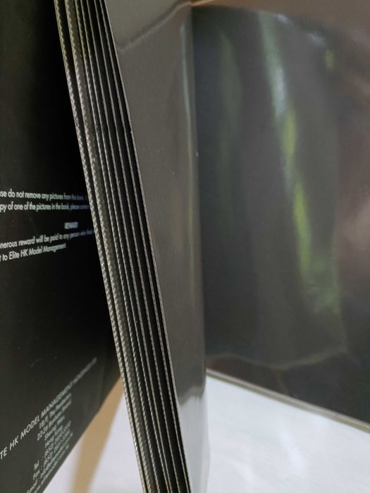 Профессиональный альбом-портфолио новый 18 листов