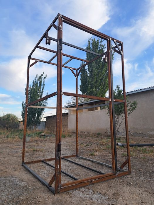 Душ каркас металлический.