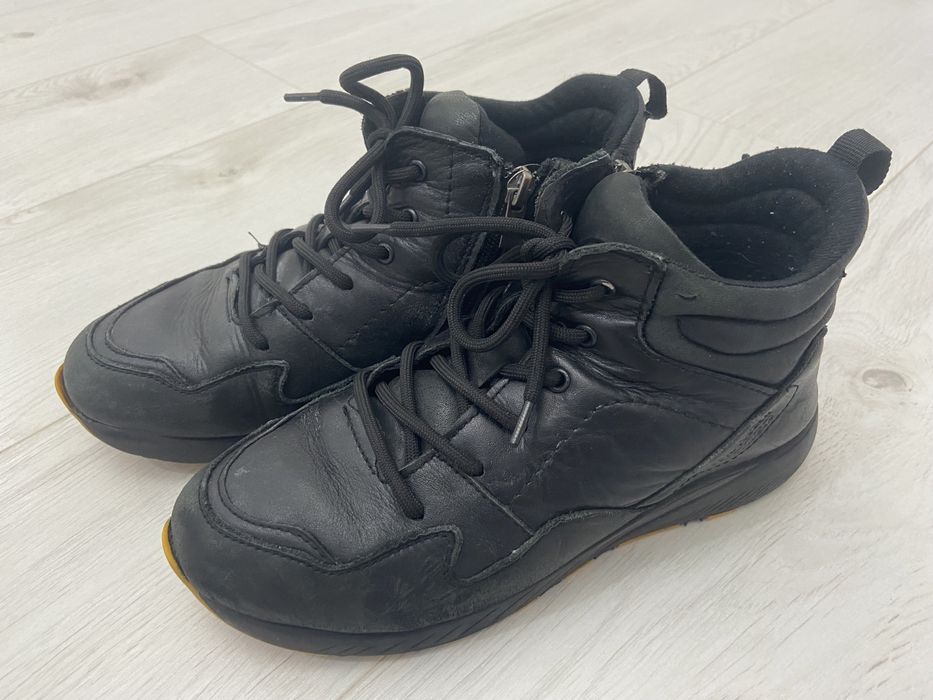 Продам обувь подростковую