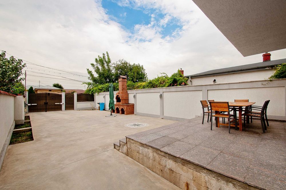 Vanzare  Vila P+1 IN Braila 4 Camere  SUP.160m2  Mobilata  si  utilata