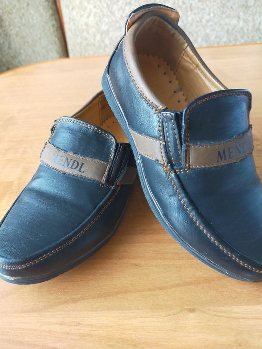 Детская обувь, кроссовки, туфли .