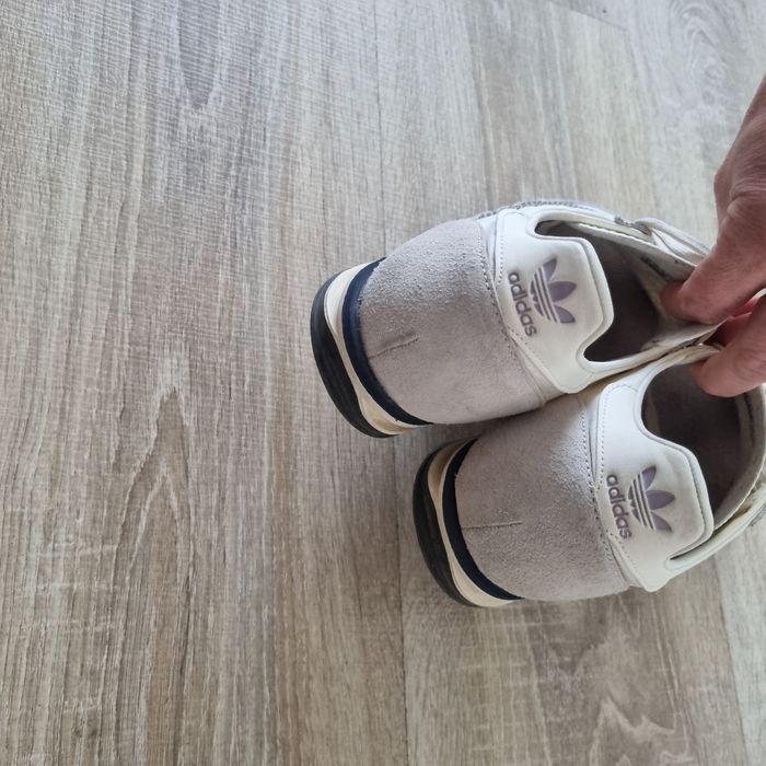 Adidasi Adidas nr 40